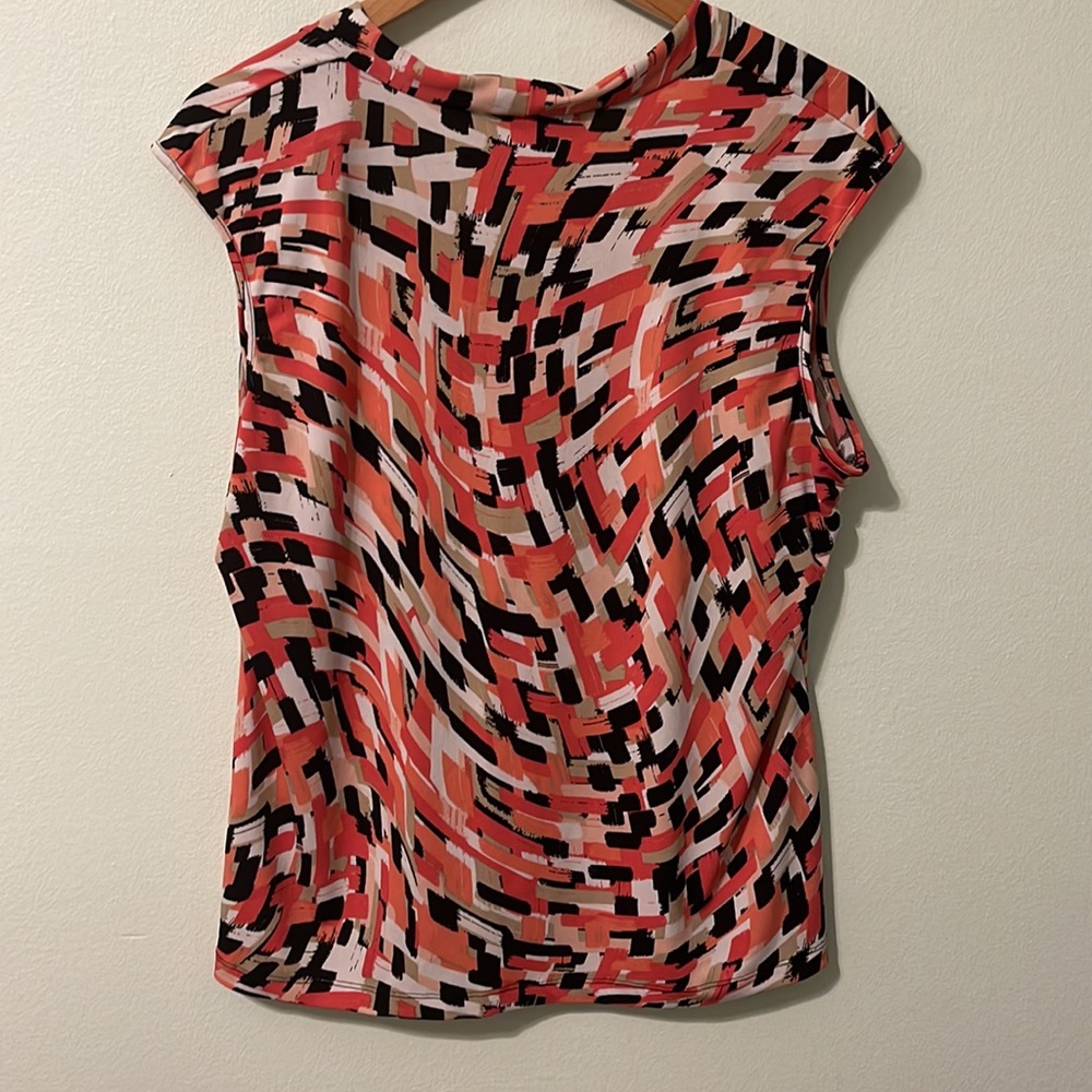 Jones Studio Tee Shirt XL multicolor.. black, tan,orange,pink - Picture 2 of 3